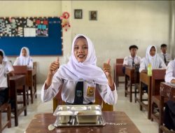 SPPG Kemala Bhayangkari Polres Sragen Resmi Beroperasi, Warnai Program Makan Bergizi Gratis dengan Kisah Lucu di SMP