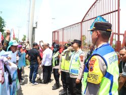 Polres Brebes Amankan Aksi Unjuk Rasa Buruh, Pastikan Situasi Tetap Kondusif