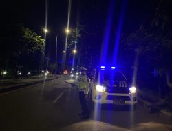 Ciptakan Kondusifitas Malam Hari, Satlantas Polres Rembang Gelar Blue Light Patrol 