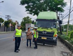 Satgas Kamseltibcarlantas Polres Rembang Intensifkan Pengaturan Lalu Lintas Jelang Natal Dan Tahun Baru