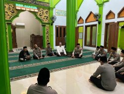 Polres Rembang Gelar Tarawih Keliling, Sampaikan Pesan Kamtibmas kepada Jamaah
